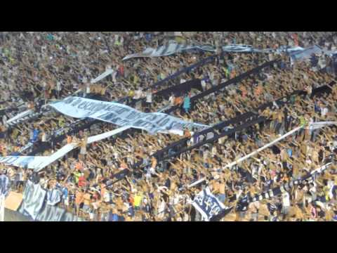 "los caudillos del parque vs huracán las heras (himno + dale leeee)" Barra: Los Caudillos del Parque • Club: Independiente Rivadavia