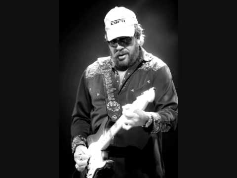 Hank Williams, Jr. - There's A Tear In My Beer (at Country Music Hall Of Fame)