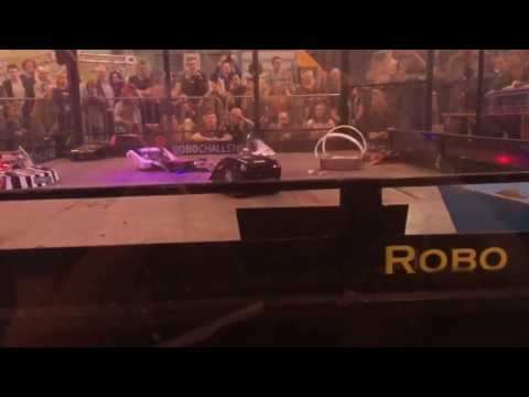 24 Robot Free For All Gladiator Fight | Robochallenge 2016