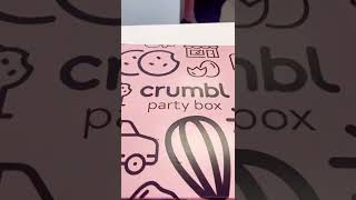 Monday Mini Vlog **Crumbl Cookies With James**