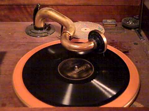 CLICQUOT CLUB ESKIMOS HARRY RESER - I'D RATHER BE ALONE - ROARING 20'S VICTROLA