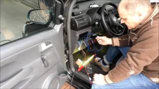 Einbau einer Funk Zentralverriegelung in einen VW Fox
