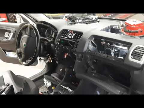 Skoda Fabia blower motor replacement / Resistor peplacement repair