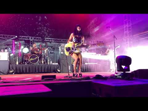 Khruangbin - People Everywhere (Still Alive) (2019-11-02 – Houston, TX)