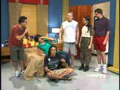Risas en Combo 12/1/10 - Mama's Boy 3/3