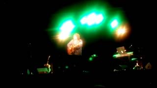 Canço de la noia de l'altra canto del bar