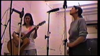 The Breeders &quot;I Can&#39;t Help It (if I&#39;m still in love with you)&quot;