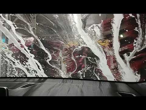 belanger express tunnel car wash at pit stop car wash Gulfport, MS.