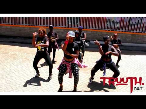 Femi One - Tippy Toe ft. Kristoff (Dance Video ) by Divas Dance Crew
