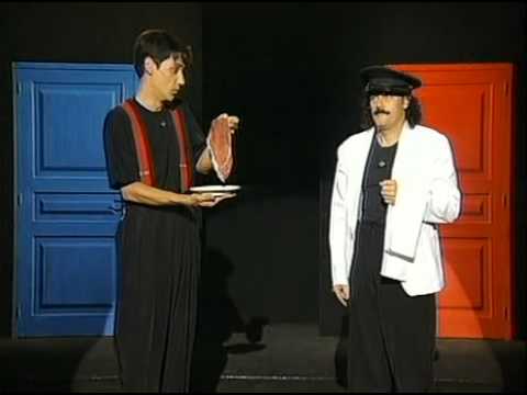 Faemino y Cansado: Página didáctica en un restaurante