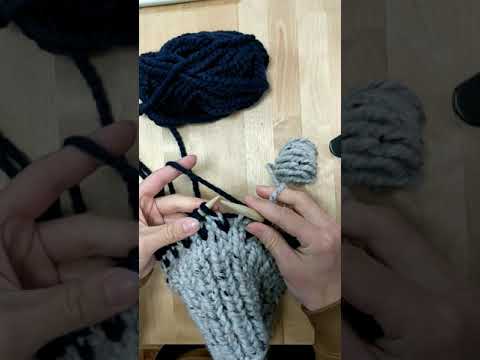 Colorwork Knitting Basics - Pt. 2: How to Catch Floats for Stranded Colorwork