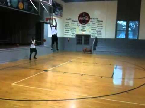 Kilbourne highflyer The squire with a monster dunk!!!!