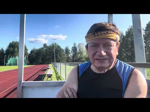 Aki ja Rita Niemi-Manninen julkimoja tehtävänä on tuottaa raflaavia juttuja lehdille. Surullista?