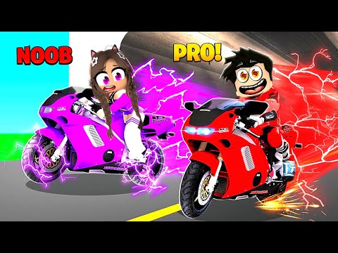 We did a motorcycle race in Roblox! Aybüke became a NOOB and I became a PRO 😎