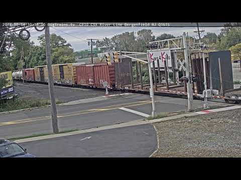 10- 14-2018 10:36 sb mix, NYSW cut CSX 5263, 814 Q409