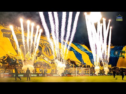 "RECIBIMIENTO ROSARIO CENTRAL VS HURACAN - TORNEO 2025." Barra: Los Guerreros &bull; Club: Rosario Central