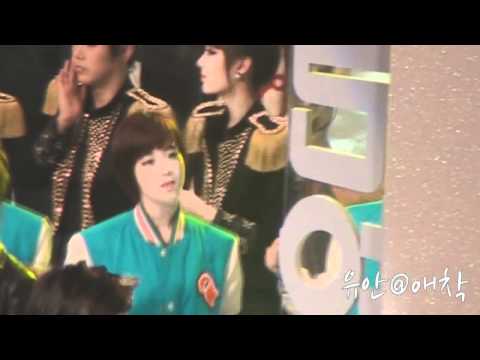 [FanCam]101230 Seungyeon - Ending @Music Festival