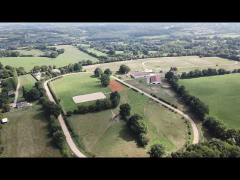 Haras et centre de balnéothérapie sur 15 ha