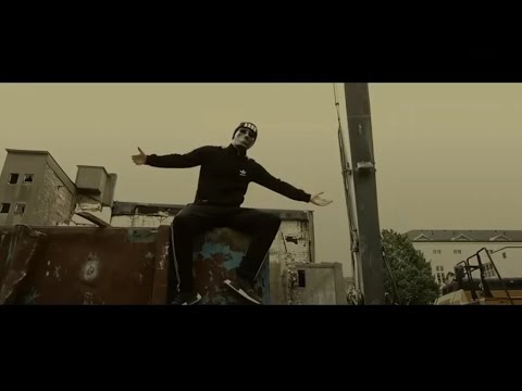 JACK VON CRACK 💀 Kapuze & Ray Ban 💀