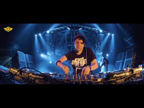 Q-BASE 2016 | Mad Dog