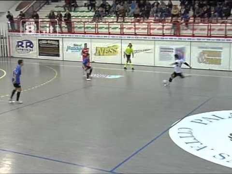 Calcio a 5: Acqua e Sapone - Kaos Bologna 3 - 1