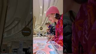 Collecting Pandora charms around the world - PARIS 💖 #pandora #pandoracharms #pandorabracelet