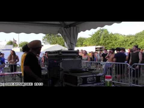 BLACKBOARD JUNGLE SOUNDSYSTEM - stepping people ina ''steppa style @ dub corner pt3 \ dour 20-07-13