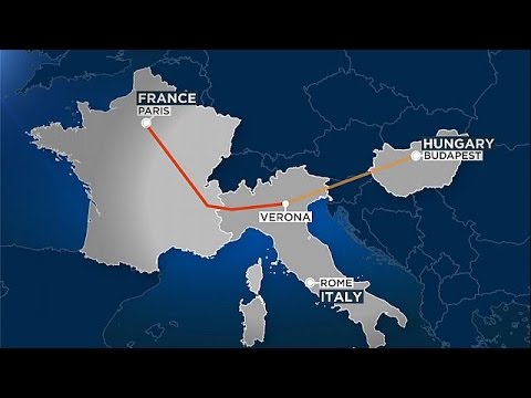 Bus ungherese in fiamme sulla A4: 16 vittime