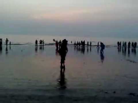 Cigdem Yorgancioglu Satish Poonam Twins  Incredible India Juhu Beach Mumbai 2009
