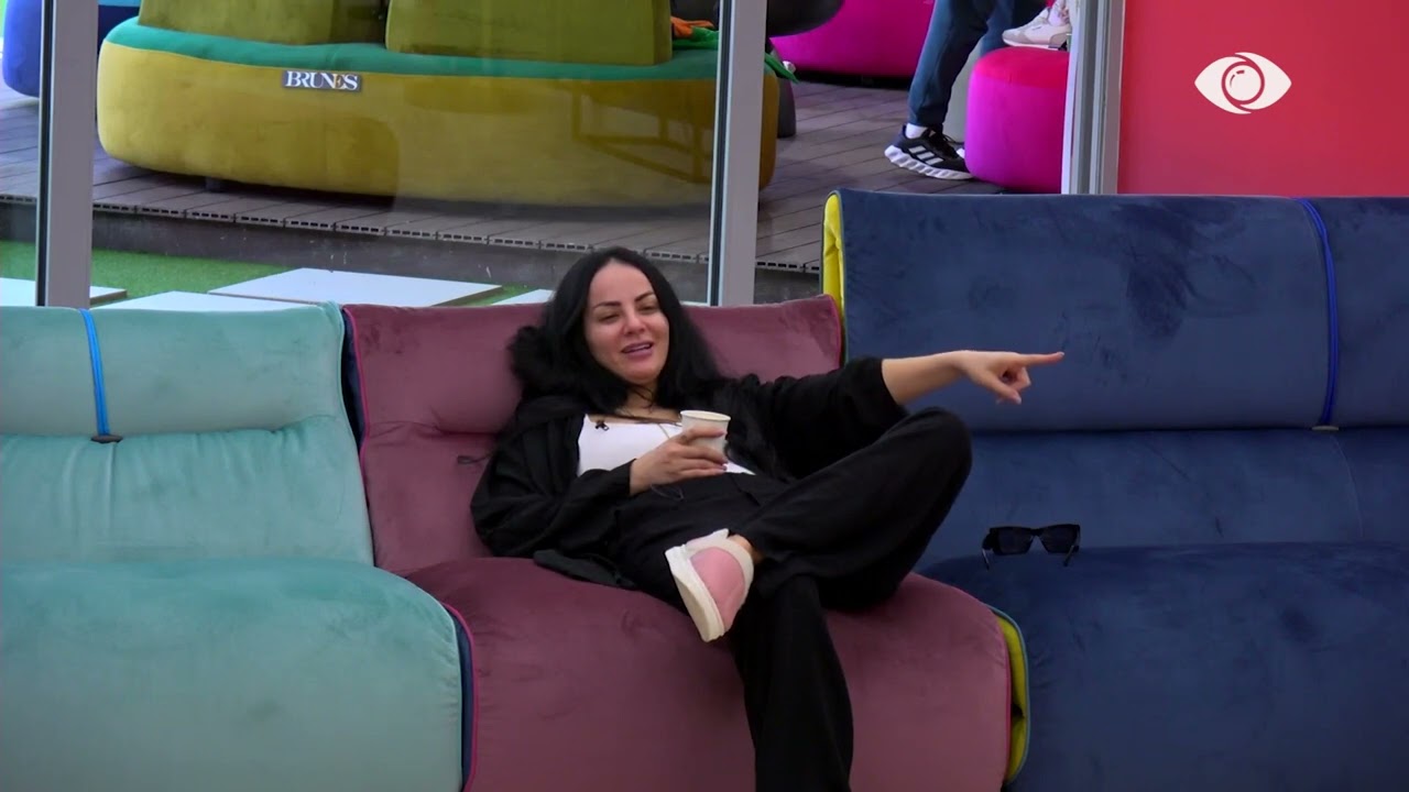 Si gratë e këqija, Heidi ngacmon Drinin, plasin batutat - Big Brother Albania Vip 3