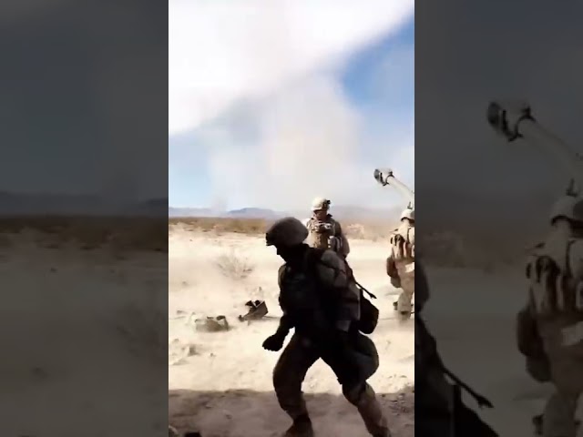 Vídeo relacionado con Iceman - Funny Action Military Movie Parody Icecream Sudadera con Capucha