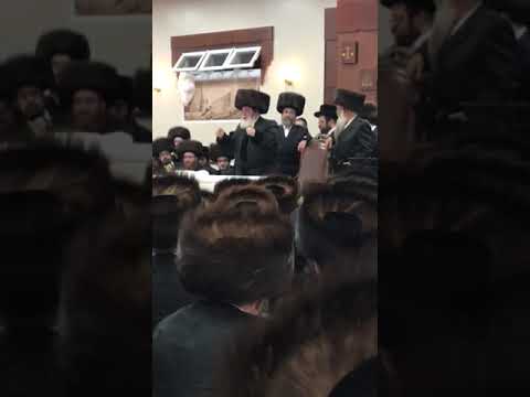 (not mine - from Whatsapp) Viznitzer Rebbe leading "Keser Meluchah" hymn from Rosh Hashanah liturgy