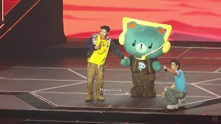 Download lagu 20260821 PERMPOON This Is Your Boy   Talk (Full) POND PHUWIN Space Soul-dyssey Concert mp3