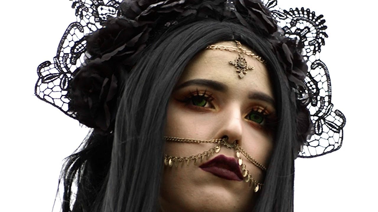 Lolita Komplex ft. Chris Harms (Lord Of The Lost) — We’re All Dead