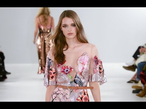 TEMPERLEY LONDON Spring Summer 2019 London - Fashion Channel