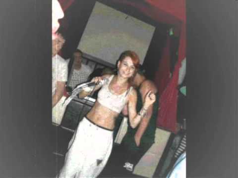 Shibby - Fugi de soapte (Produs de GasMask Queen)