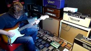 Video thumbnail for Tonehunter BlueLine with Stratocaster and Fender Deluxe Reverb by TonehunterTV