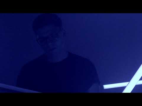 Kevin Garrett Running From