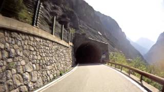 preview picture of video 'Stelvio Pass descent to Bormio'