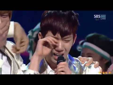 100207 2am wins mutizens award @ SBS Inkigayo