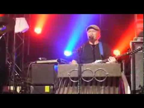 MadHash - Whole Lotta Love/Oh Canada