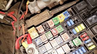 Ford Explorer 2004 Starter Relay Starter Fuse Location