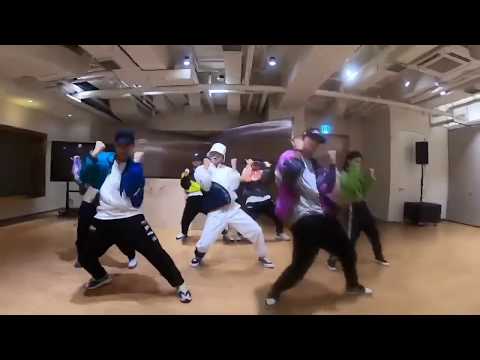 190703 Lay Zhang《Honey》dance practice room