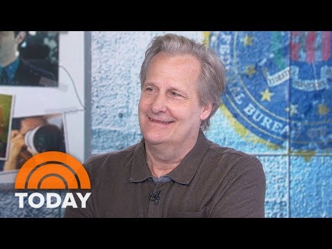 Jeff Daniels Plays FBI Agent Fighting Al Qaeda In ‘The Looming Tower’ | TODAY