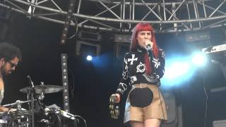 Owlle - Silence - Live @ Rock en Seine - 24-08-2012