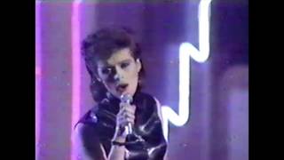Sheena Easton - Devil In A Fast Car (On Stage America '84)