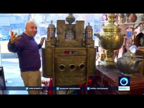 14194 Walisa aus Kunst Press TV IRAN   Raree Show An old source of entertainment