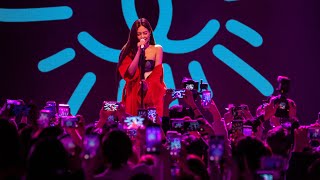 Download lagu BLACKPINK JENNIE (블랙핑크) 제니 - Can't take my eyes off you (Chanel Party) mp3 Download lagu BLACKPINK JENNIE (블랙핑크) 제니 - Can't take my eyes off you (Chanel Party) mp3