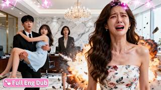 In A Past Life, Betrayed,She Leaped To Her Death.Reborn,She Destroyed Him,And He Begged On His Knees