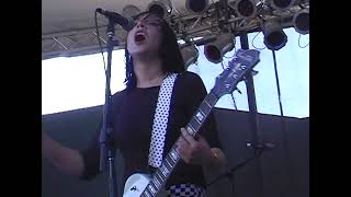 Sahara Hotnights - &quot;Can The Can&#39; (Suzi Quatro) Live at SXSW 2003